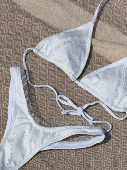 Margrethe bikini with lace - White